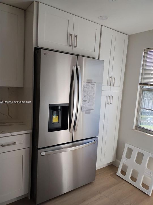 出租: $2,750 (2 贝兹, 2 浴室, 1158 平方英尺)