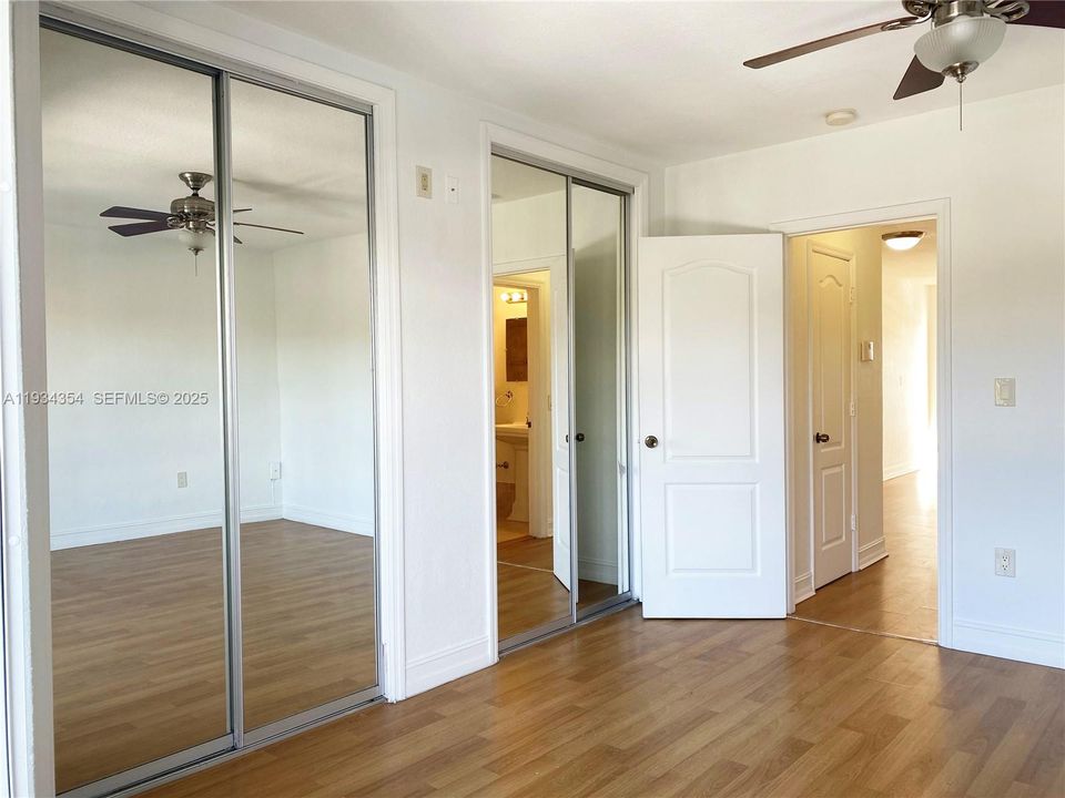 For Rent: $1,935 (1 beds, 1 baths, 631 Square Feet)