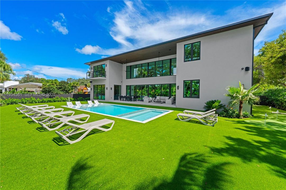 На продажу: $5,700,000 (9 спален, 9 ванн, 0 Квадратных фут)