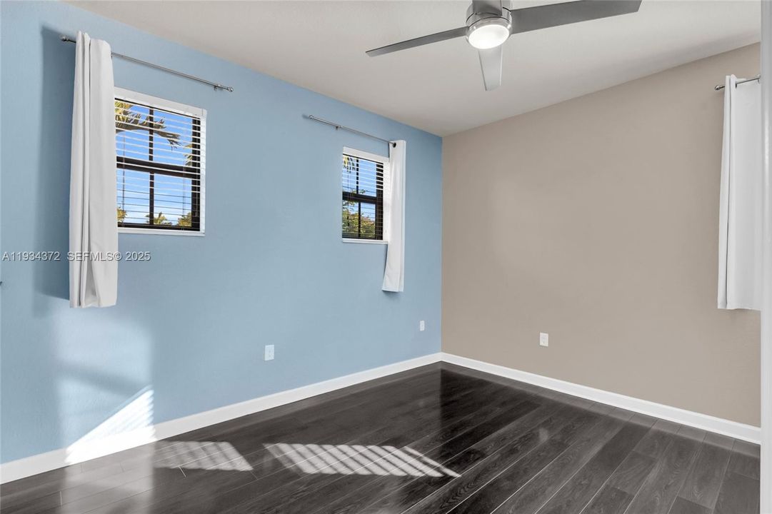 For Sale: $625,000 (4 beds, 2 baths, 2573 Square Feet)