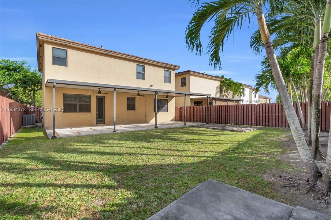 For Sale: $625,000 (4 beds, 2 baths, 2573 Square Feet)