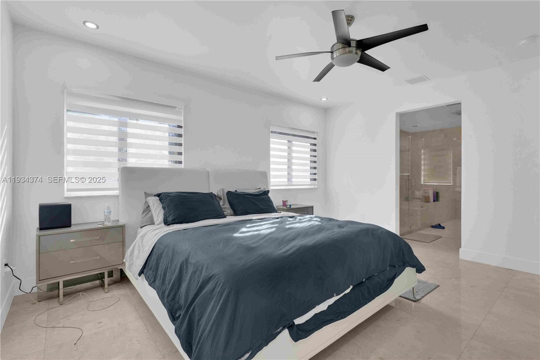 На продажу: $1,600,000 (5 спален, 4 ванн, 3093 Квадратных фут)