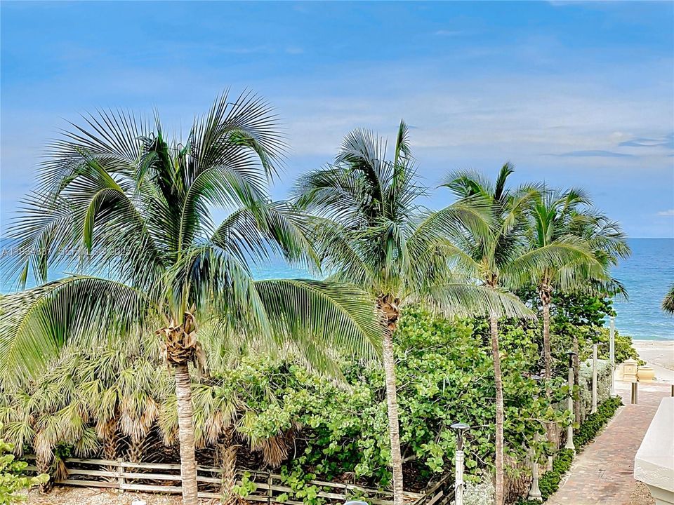 待售: $2,249,000 (2 贝兹, 2 浴室, 2803 平方英尺)