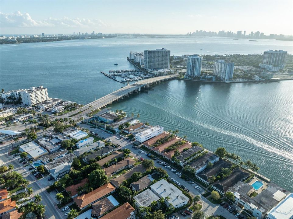 На продажу: $4,470,000 (0 спален, 0 ванн, 0 Квадратных фут)