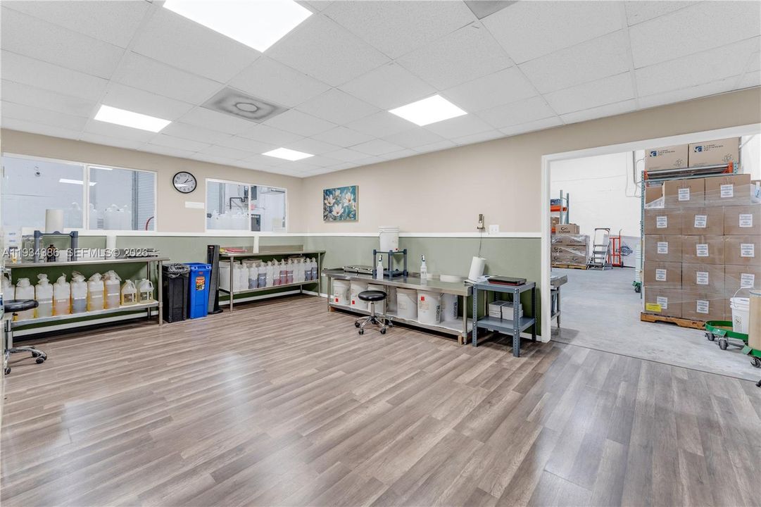 待售: $3,300,000 (0 贝兹, 0 浴室, 0 平方英尺)