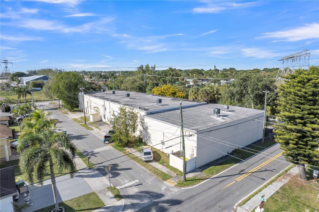 待售: $3,300,000 (0 贝兹, 0 浴室, 0 平方英尺)