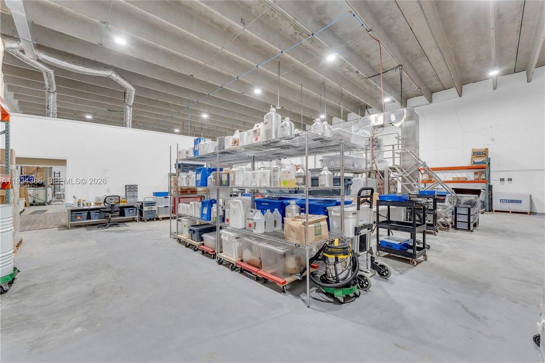 待售: $3,300,000 (0 贝兹, 0 浴室, 0 平方英尺)