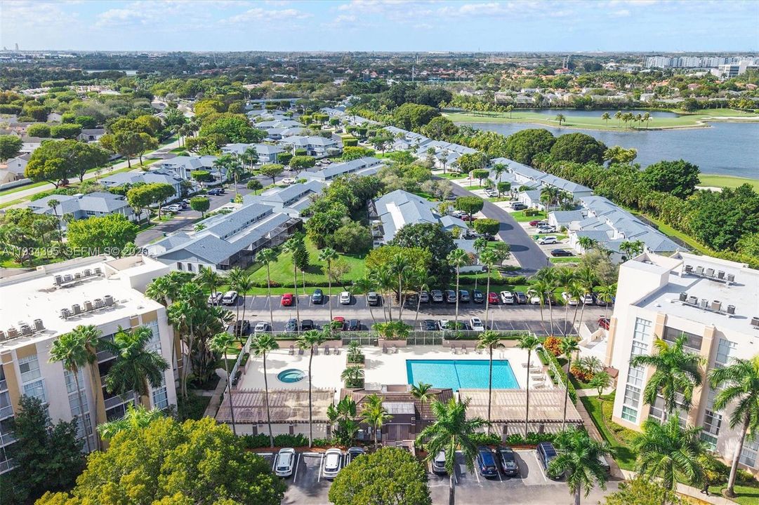 待售: $409,900 (3 贝兹, 2 浴室, 1330 平方英尺)