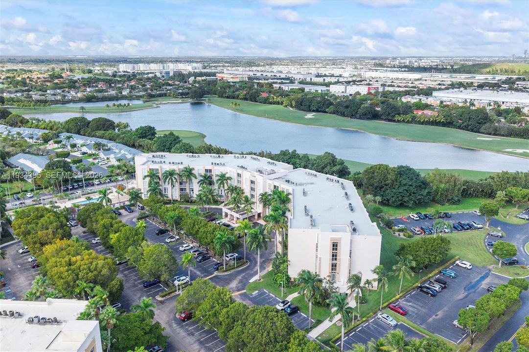 待售: $409,900 (3 贝兹, 2 浴室, 1330 平方英尺)