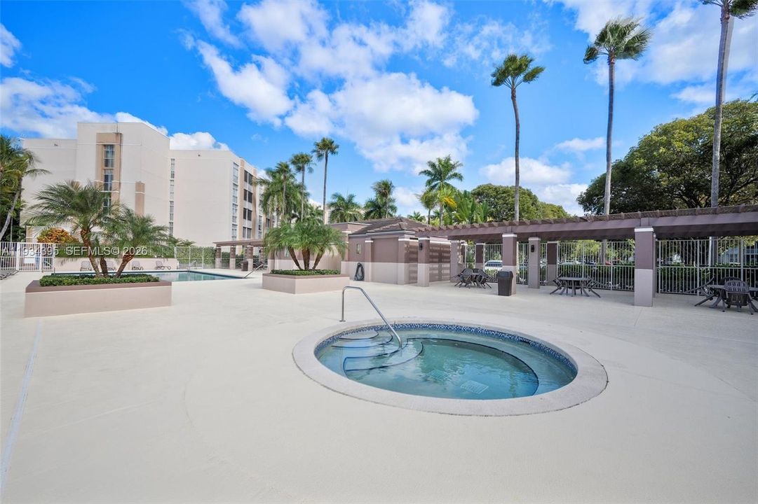 待售: $409,900 (3 贝兹, 2 浴室, 1330 平方英尺)