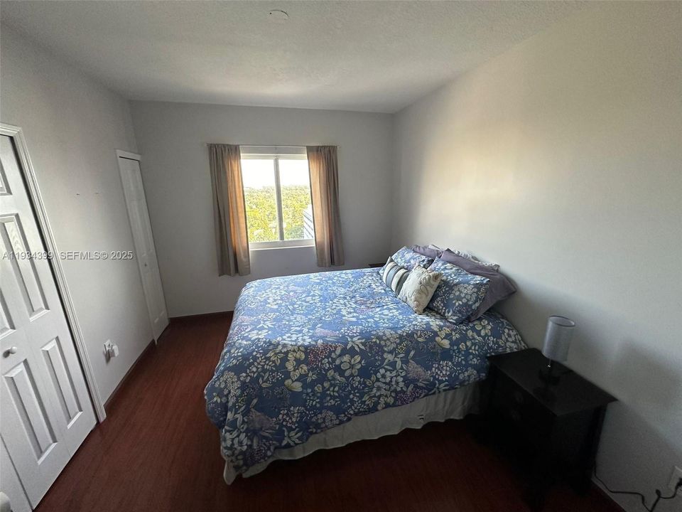 В аренду: $2,200 (1 спален, 1 ванн, 594 Квадратных фут)