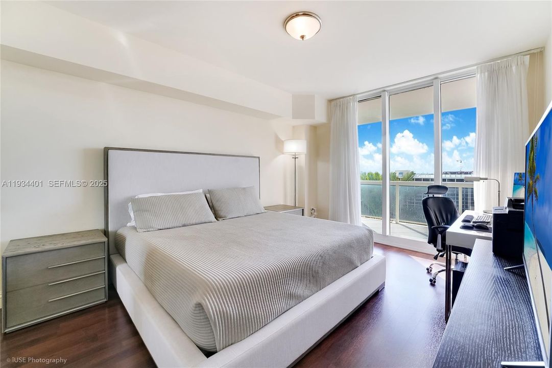 待售: $899,000 (2 贝兹, 2 浴室, 1260 平方英尺)