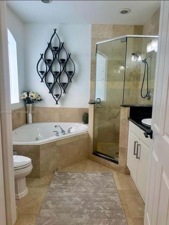 For Rent: $6,000 (3 beds, 3 baths, 2498 Square Feet)