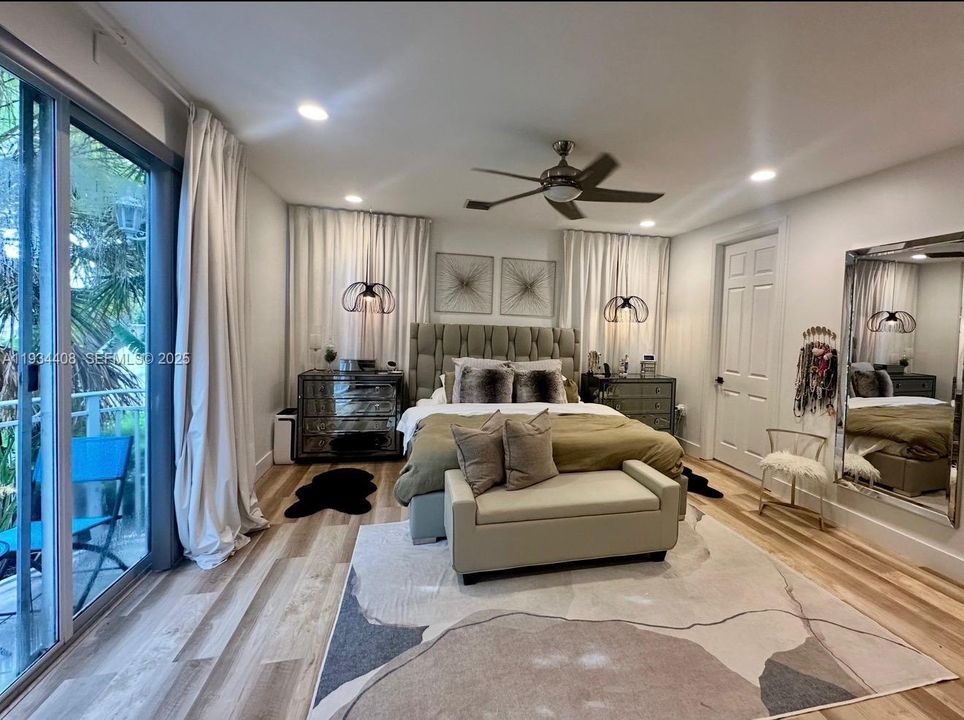 For Rent: $6,000 (3 beds, 3 baths, 2498 Square Feet)