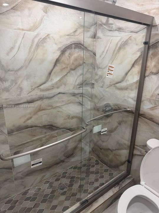 For Rent: $1,500 (1 beds, 1 baths, 1212 Square Feet)