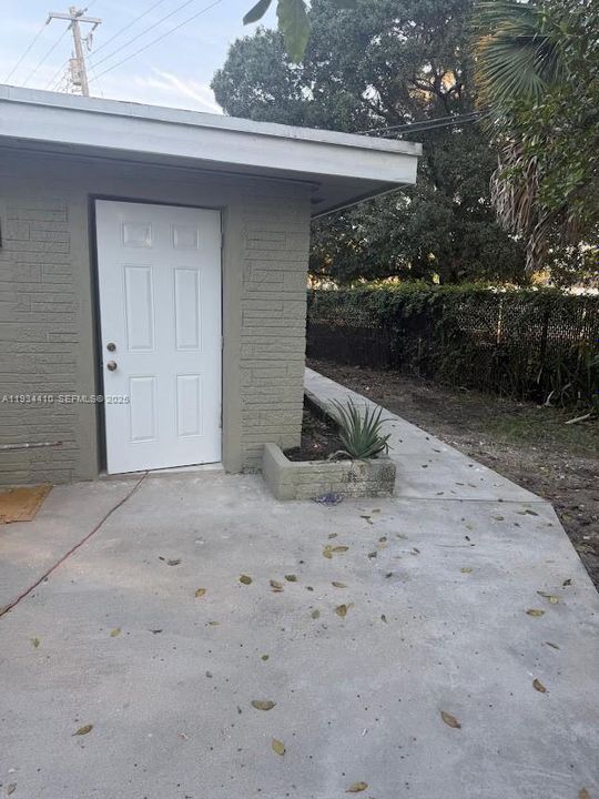 For Rent: $1,500 (1 beds, 1 baths, 1212 Square Feet)