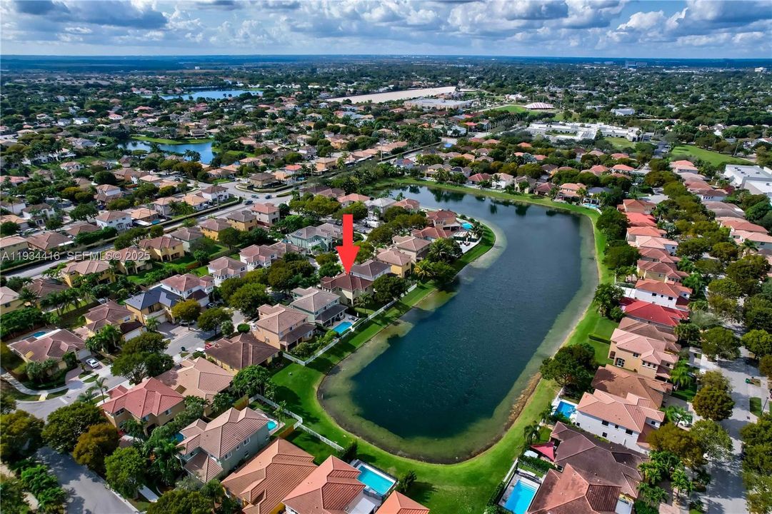 For Rent: $3,400 (3 beds, 2 baths, 2126 Square Feet)