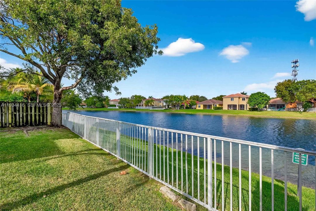 For Rent: $3,400 (3 beds, 2 baths, 2126 Square Feet)