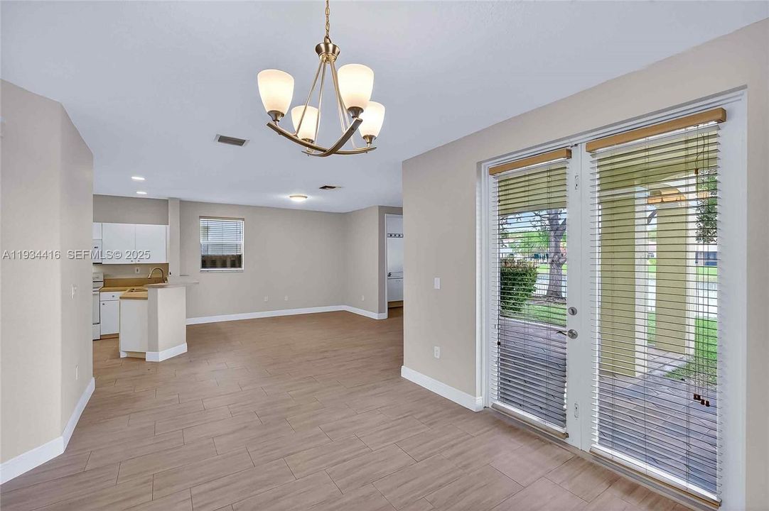 For Rent: $3,400 (3 beds, 2 baths, 2126 Square Feet)