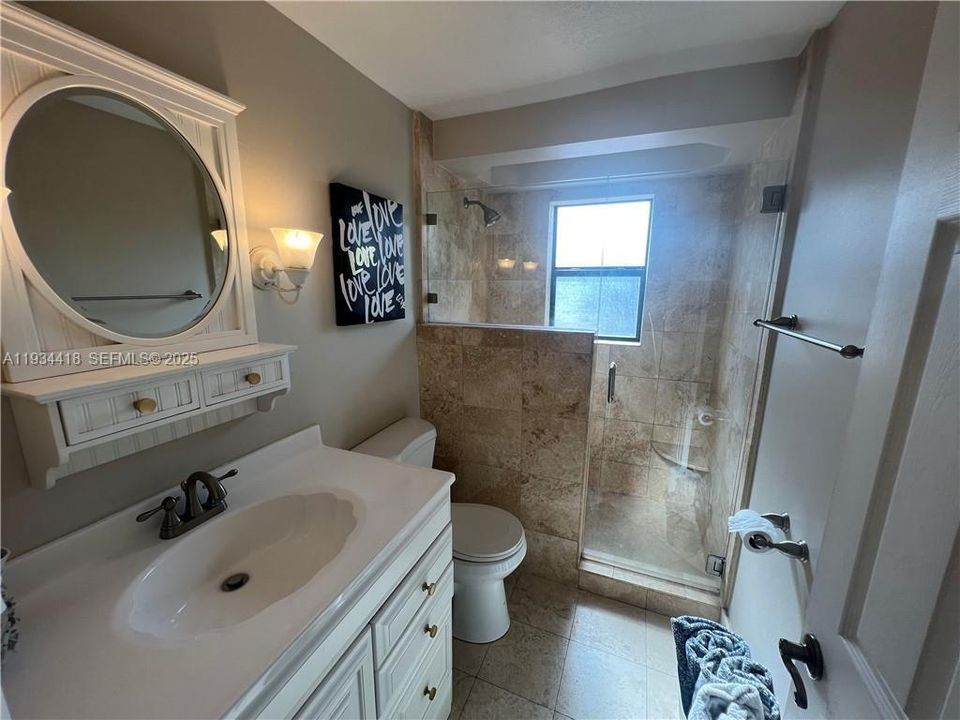 For Rent: $4,200 (3 beds, 2 baths, 1436 Square Feet)