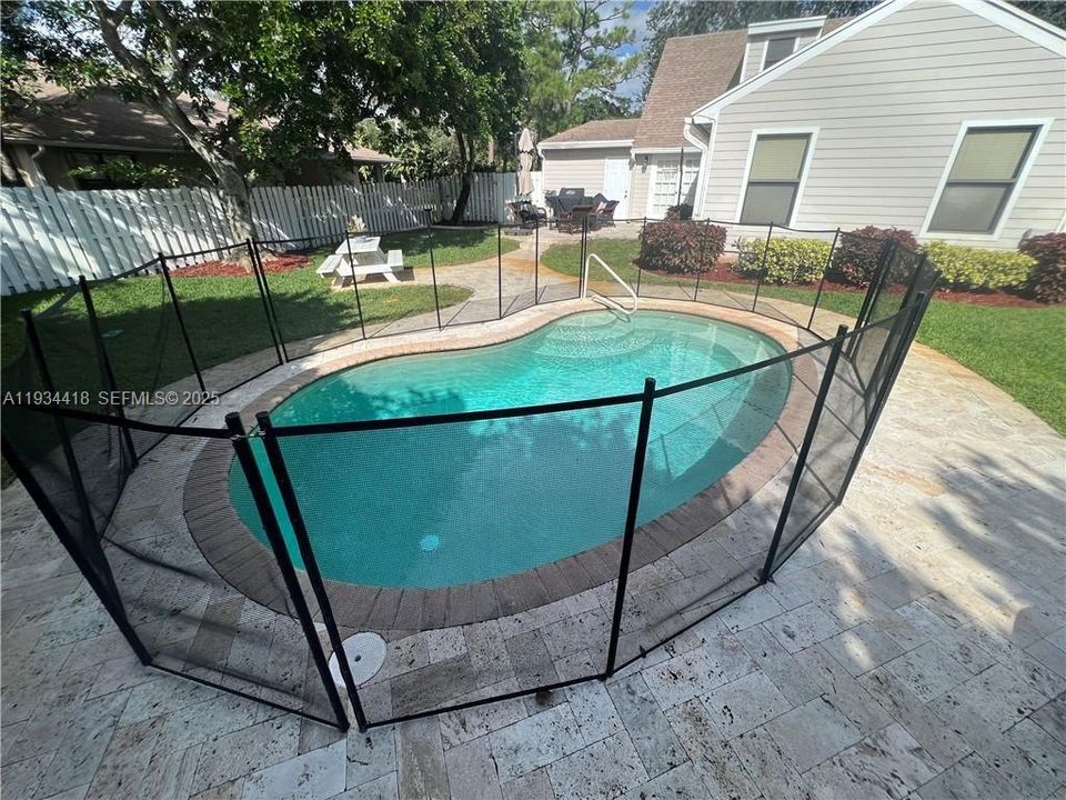 For Rent: $4,200 (3 beds, 2 baths, 1436 Square Feet)