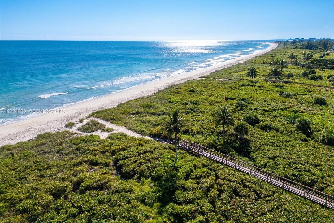 En Renta: $2,750 (2 camas, 2 baños, 1305 Pies cuadrados)