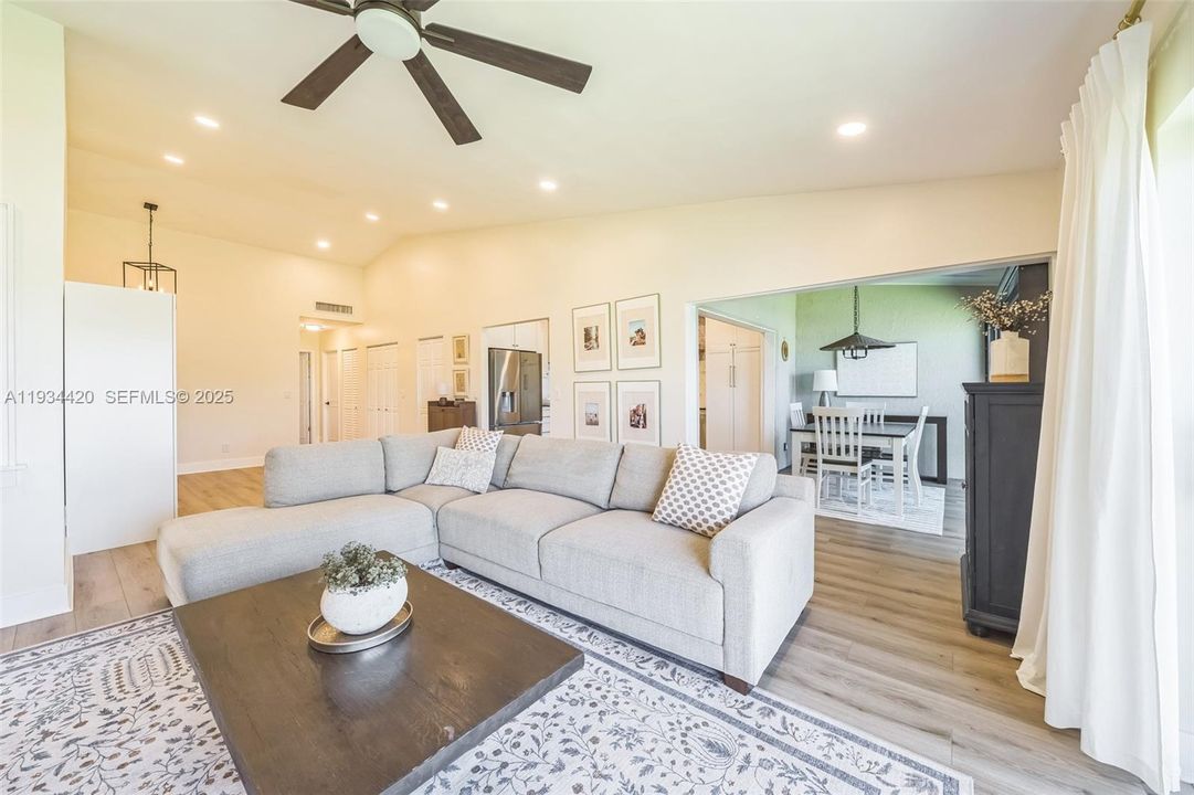 En Renta: $2,750 (2 camas, 2 baños, 1305 Pies cuadrados)