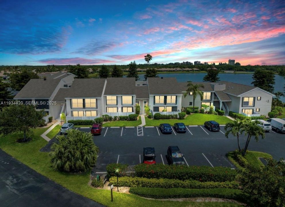 En Renta: $2,750 (2 camas, 2 baños, 1305 Pies cuadrados)