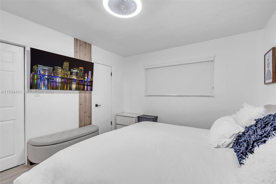 For Sale: $674,900 (3 beds, 2 baths, 1352 Square Feet)