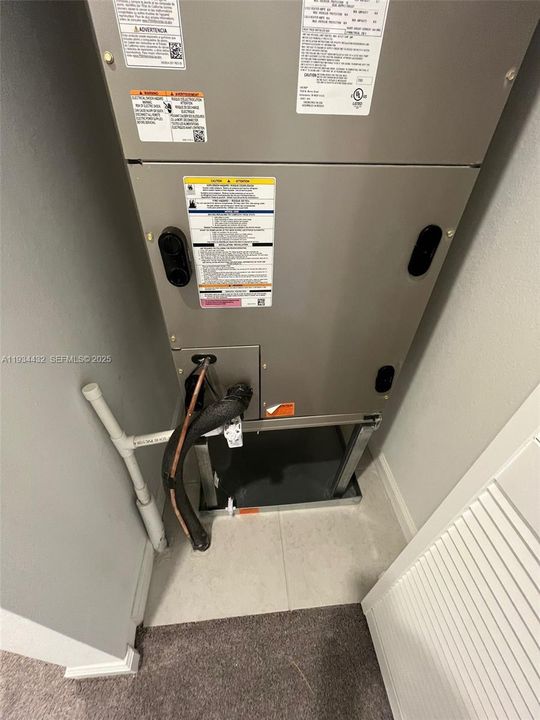 For Rent: $2,850 (3 beds, 2 baths, 1695 Square Feet)