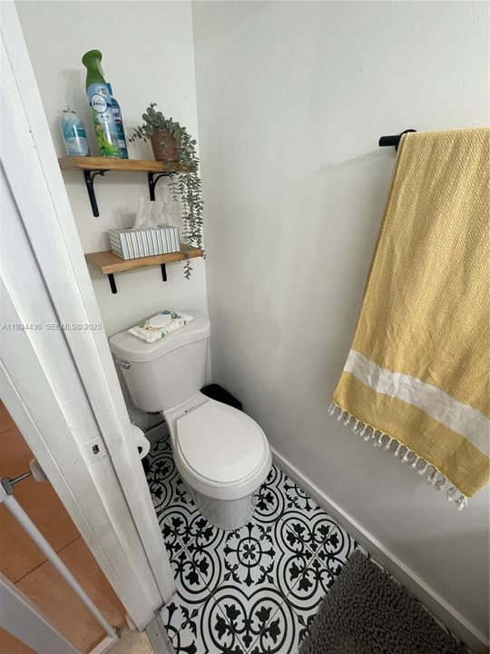 В аренду: $2,600 (2 спален, 1 ванн, 1032 Квадратных фут)