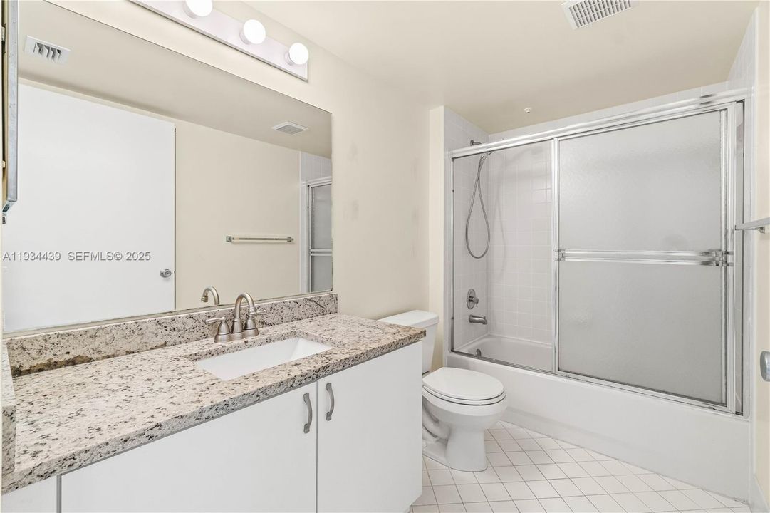 For Sale: $199,000 (2 beds, 2 baths, 1207 Square Feet)