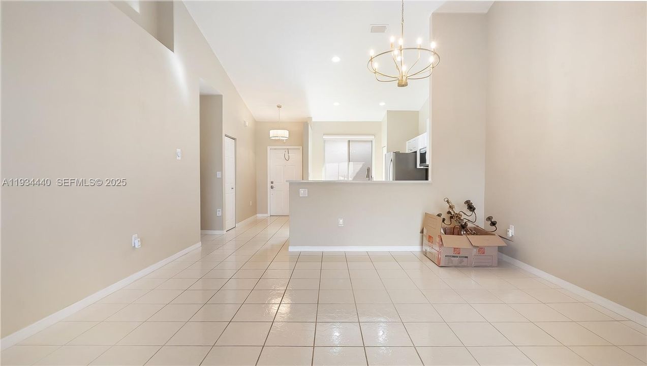 For Sale: $430,000 (2 beds, 2 baths, 1320 Square Feet)