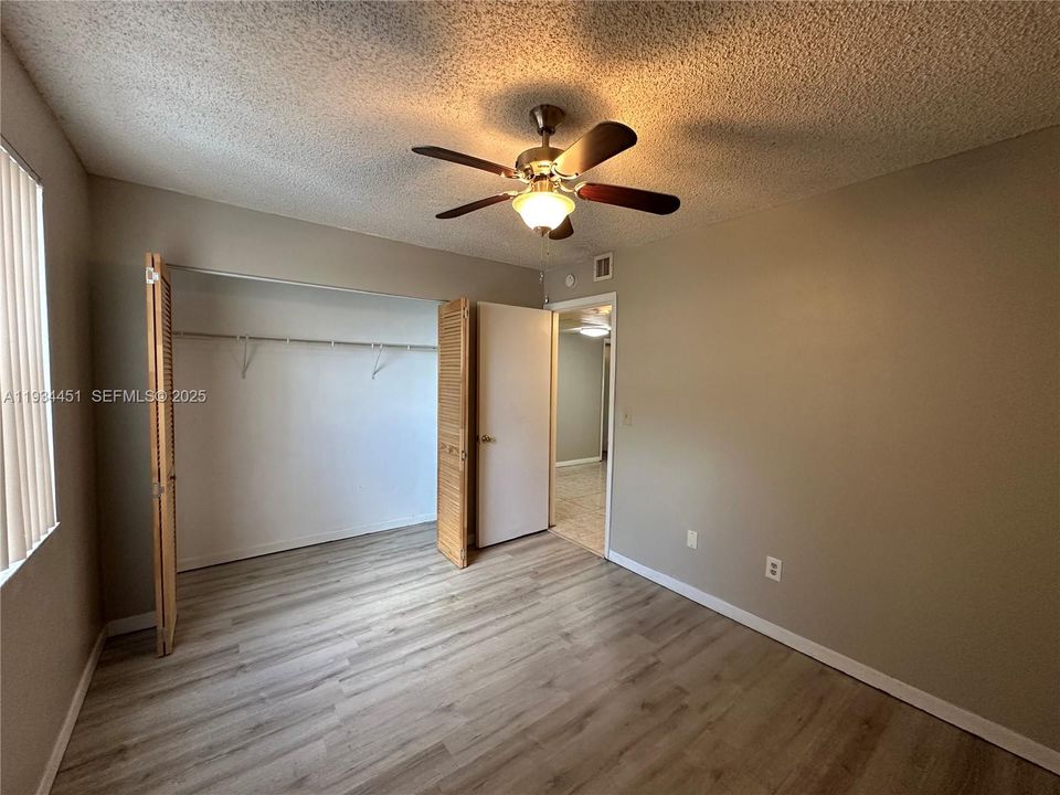 For Rent: $2,100 (2 beds, 2 baths, 970 Square Feet)