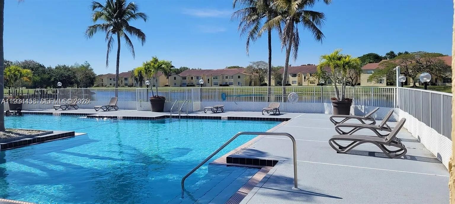 En Renta: $2,350 (2 camas, 2 baños, 1065 Pies cuadrados)