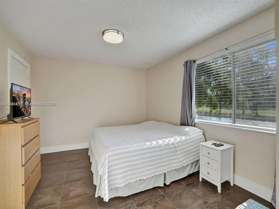 En Renta: $2,350 (2 camas, 2 baños, 1065 Pies cuadrados)