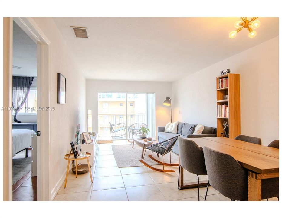 En Renta: $2,350 (1 camas, 1 baños, 709 Pies cuadrados)