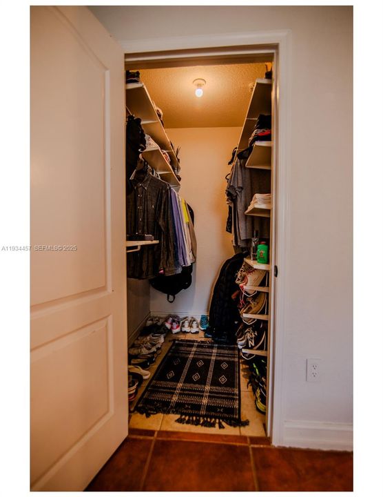 En Renta: $2,350 (1 camas, 1 baños, 709 Pies cuadrados)