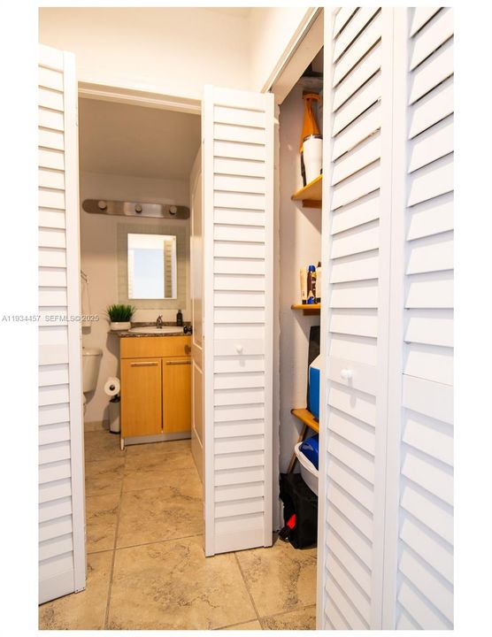 En Renta: $2,350 (1 camas, 1 baños, 709 Pies cuadrados)