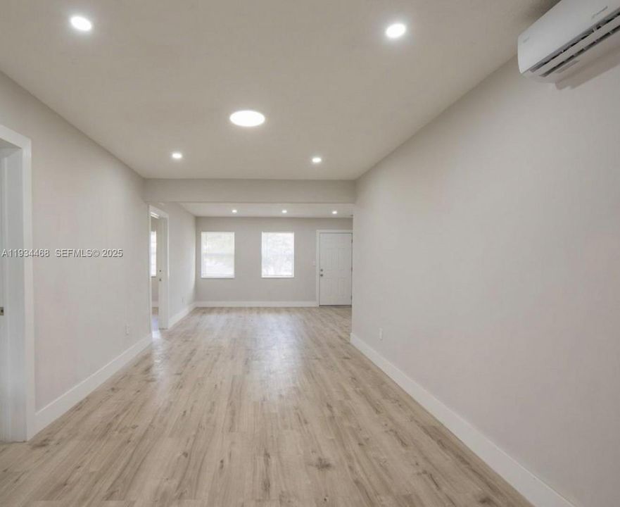 待售: $475,000 (3 贝兹, 2 浴室, 1383 平方英尺)