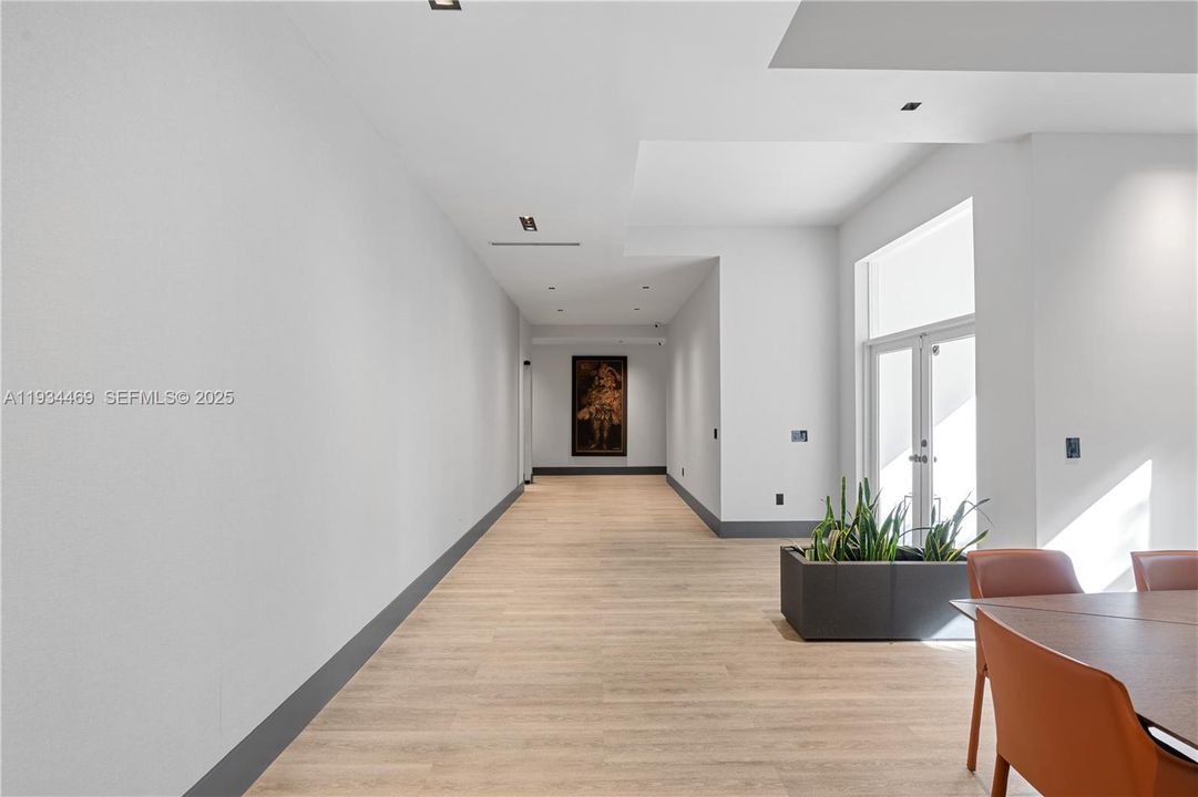 En Venta: $3,250,000 (4 camas, 5 baños, 3393 Pies cuadrados)