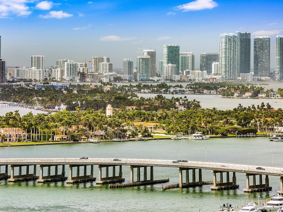 For Rent: $42,000 (3 beds, 3 baths, 2756 Square Feet)