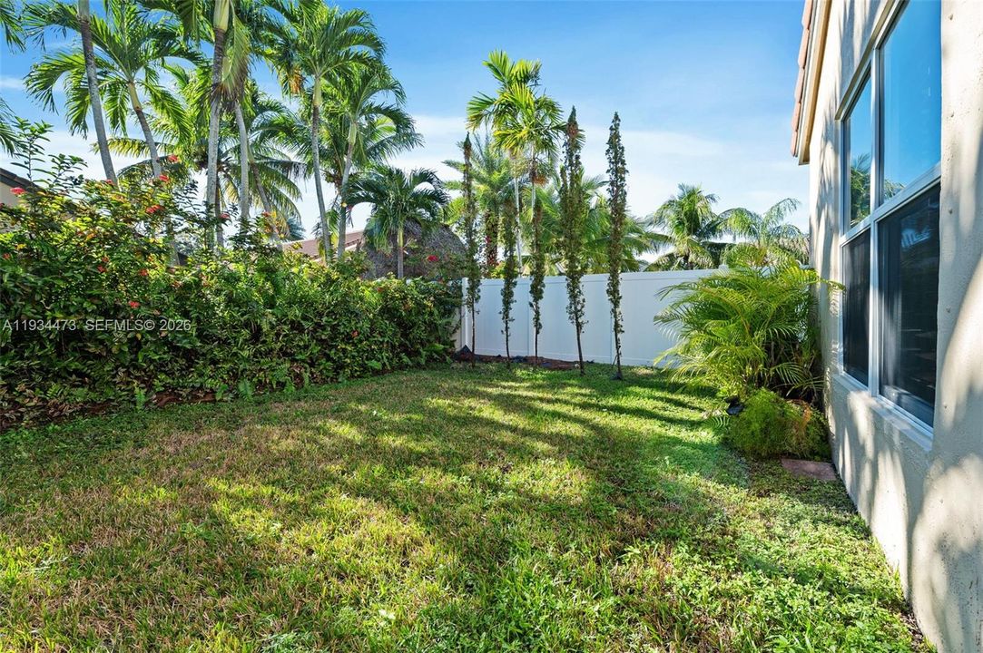 For Sale: $745,000 (3 beds, 2 baths, 2111 Square Feet)