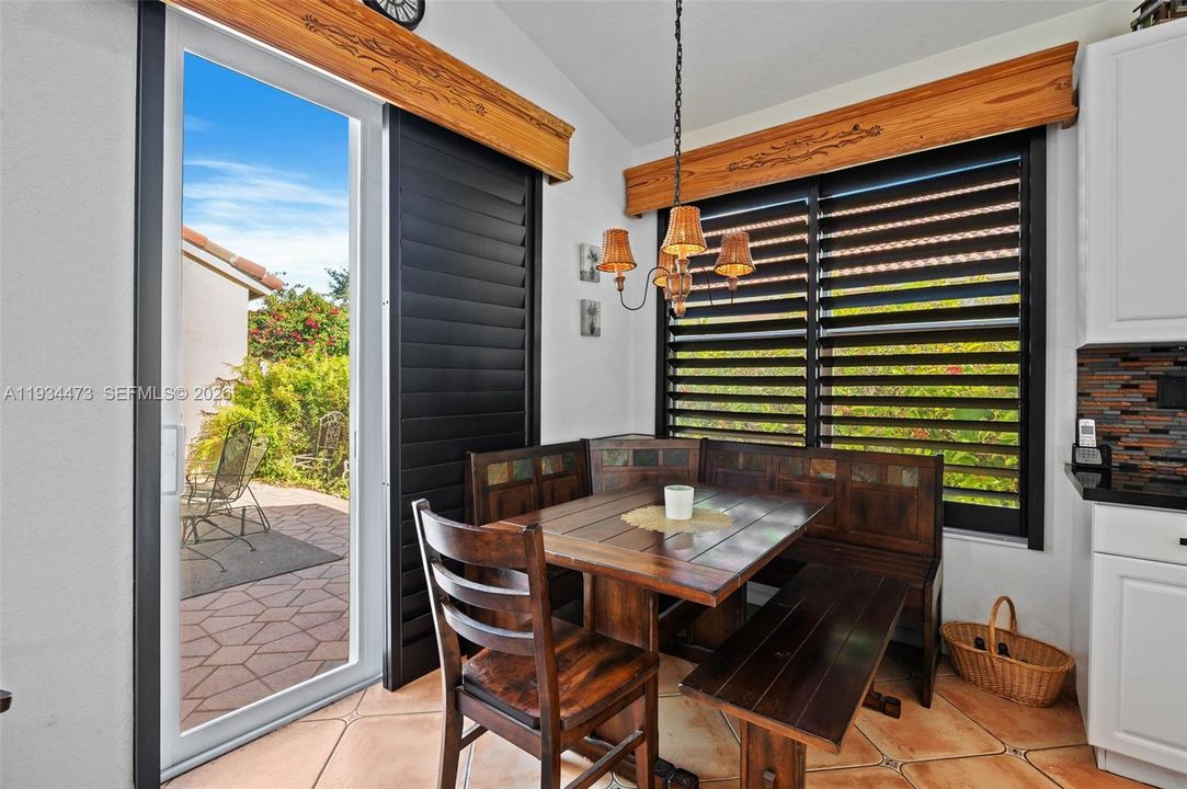 For Sale: $745,000 (3 beds, 2 baths, 2111 Square Feet)