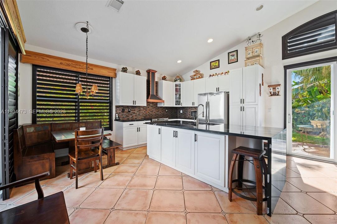 For Sale: $745,000 (3 beds, 2 baths, 2111 Square Feet)