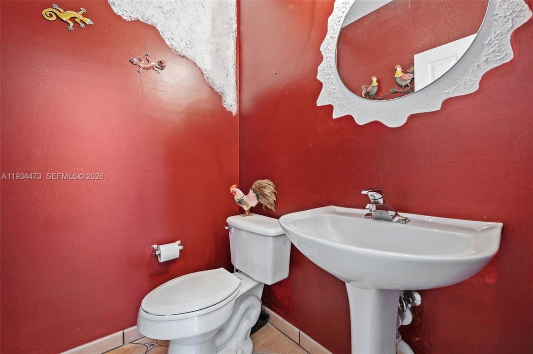 For Sale: $745,000 (3 beds, 2 baths, 2111 Square Feet)