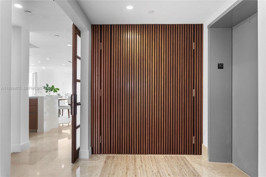 На продажу: $2,850,000 (3 спален, 3 ванн, 2130 Квадратных фут)