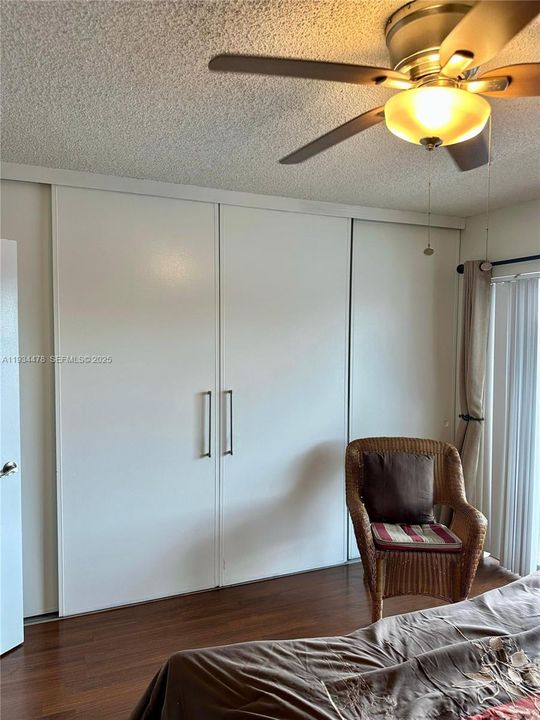 На продажу: $79,000 (1 спален, 1 ванн, 620 Квадратных фут)