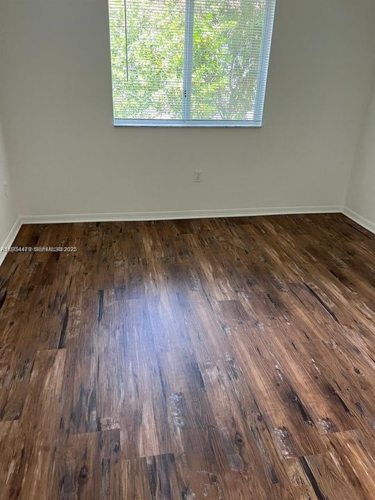 For Rent: $1,600 (2 beds, 2 baths, 815 Square Feet)