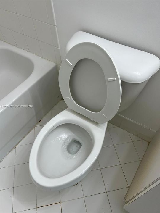 For Rent: $1,600 (2 beds, 2 baths, 815 Square Feet)